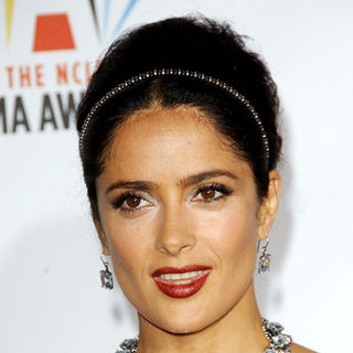 Salma Hayek in 2009 NCLR ALMA Awards - Arrivals