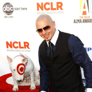 2009 NCLR ALMA Awards - Arrivals