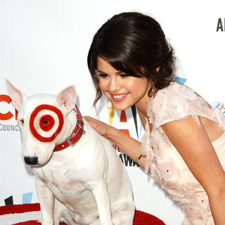 2009 NCLR ALMA Awards - Arrivals