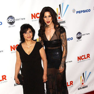 2009 Noche De Ninos Gala - Arrivals