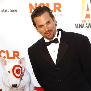 Paulo Benedetti; in 2009 NCLR ALMA Awards - Arrivals