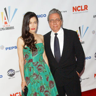 Lymari Nadal, Edward James Olmos in 2009 NCLR ALMA Awards - Arrivals