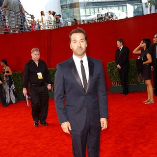 Jeremy Piven; in The 61st Annual Primetime Emmy Awards - Arrivals