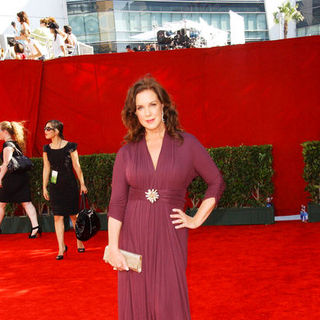 Elizabeth Perkins; in The 61st Annual Primetime Emmy Awards - Arrivals