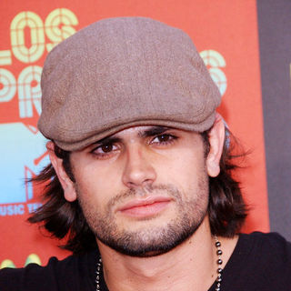 A.J. Lamas; in 2009 MTV Latin VMAs - Arrivals