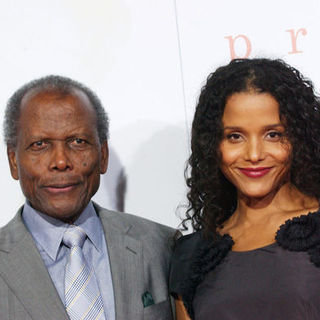 Sidney Poitier;Sydney Poitier; in "Precious" Los Angeles Premiere - Arrivals