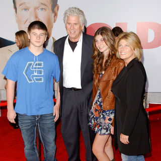 "Old Dogs" Los Angeles Premiere - Arrivals