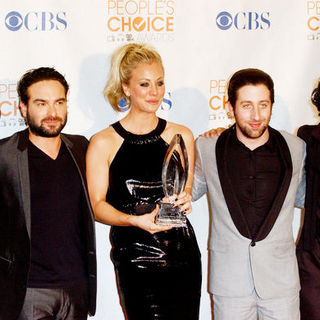 Jim Parsons, Johnny Galecki, Kaley Cuoco, Simon Helberg, Kunal Nayyar in 36th Annual People's Choice Awards - Press Room