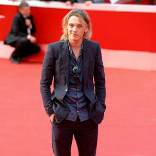 Jamie Campbell Bower in 4th Annual Rome International Film Festival - "The Twilight Saga's New Moon" Premiere - Arrivals