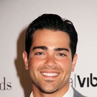 Jesse Metcalfe; in SocialVibe.com and HollyRod 4 Kids "From One to a Million" Campaign Kick-Off - Arrivals