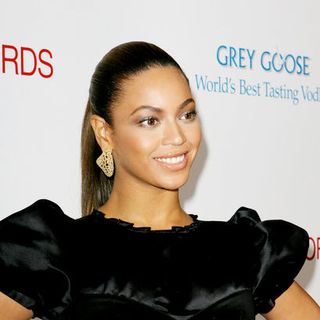 Beyonce Knowles; in "Cadillac Records" Los Angeles Premiere - Arrivals