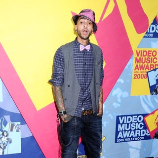 Travis McCoy; in 2008 MTV Video Music Awards - Arrivals