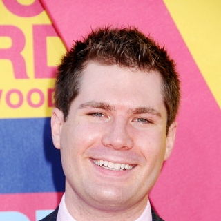 Ryan Stout; in 2008 MTV Video Music Awards - Arrivals