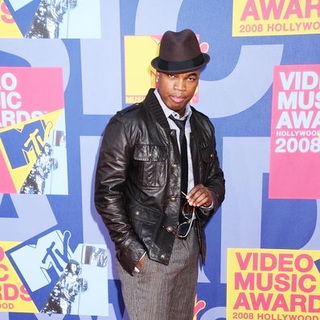 Ne-Yo in 2008 MTV Video Music Awards - Arrivals