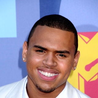 Chris Brown; in 2008 MTV Video Music Awards - Arrivals