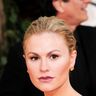 66th Annual Golden Globes - Arrivals