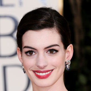 66th Annual Golden Globes - Arrivals