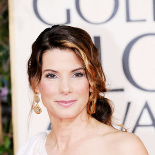 Sandra Bullock; in 66th Annual Golden Globes - Arrivals