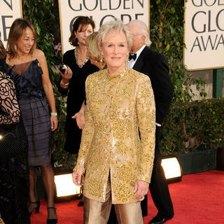 66th Annual Golden Globes - Arrivals