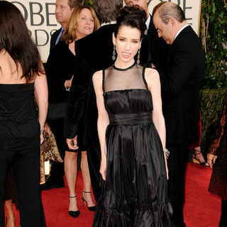 66th Annual Golden Globes - Arrivals