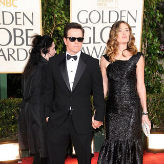 66th Annual Golden Globes - Arrivals