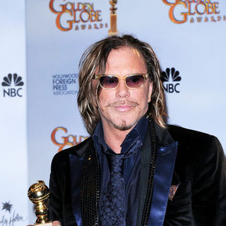 Mickey Rourke in 66th Annual Golden Globes - Press Room