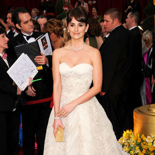 Penelope Cruz; in 81st Annual Academy Awards - Arrivals