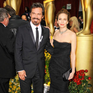 Josh Brolin, Diane Lane in 81st Annual Academy Awards - Arrivals