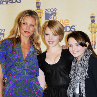 Cameron Diaz;Sofia Vassilieva;Abigail Breslin; in 18th Annual MTV Movie Awards - Press Room
