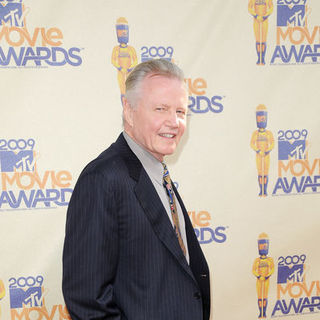 Jon Voight in 18th Annual MTV Movie Awards - Arrivals