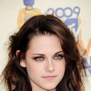 Kristen Stewart; in 18th Annual MTV Movie Awards - Arrivals