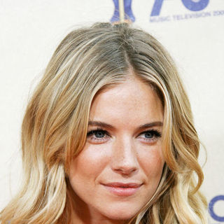 18th Annual MTV Movie Awards - Arrivals