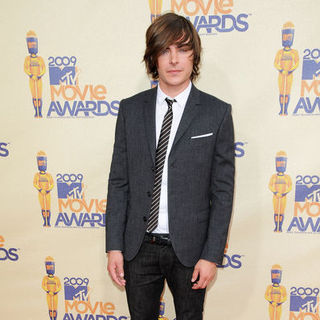 Zac Efron; in 18th Annual MTV Movie Awards - Arrivals