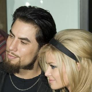Carmen Electra;Dave Navarro; in Movieline Hollywood Life's Hollywood Style Awards - Arrivals