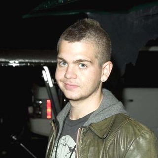 Jack Osbourne in Mercedes-Benz Spring 2006 L.A. Fashion Week at Smashbox Studios - Shay Todd - Front Row