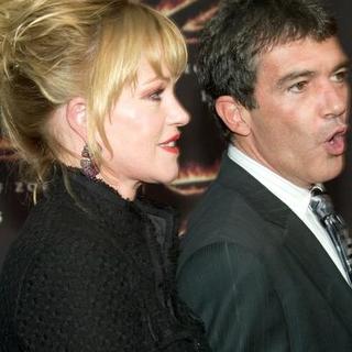 Antonio Banderas;Melanie Griffith; in The Legend of Zorro Los Angeles Premiere - Red Carpet