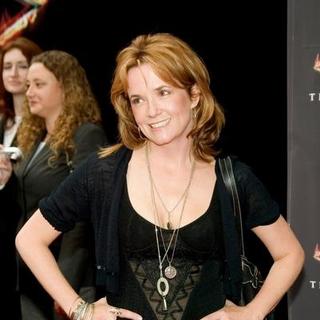 Lea Thompson; in The Legend of Zorro Los Angeles Premiere - Red Carpet