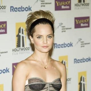 Mena Suvari; in 9th Annual Hollywood Film Festival Awards Gala Ceremony - Arrivals