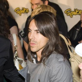 Anthony Kiedis; in 2005 Spike TV Video Game Awards - Arrivals