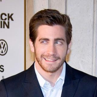 Jake Gyllenhaal; in Brokeback Mountain Los Angeles Premiere - Arrivals