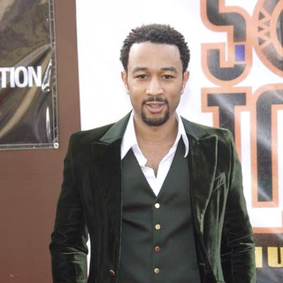 John Legend; in 20th Annual Soul Train Music Awards