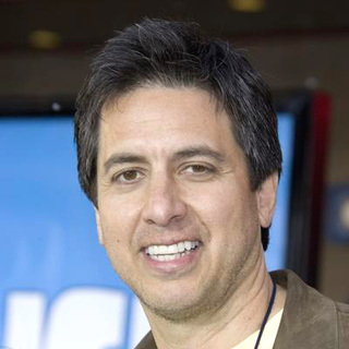 Ray Romano; in Ice Age 2: The Meltdown World Premiere