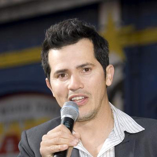 John Leguizamo; in Ice Age 2: The Meltdown World Premiere