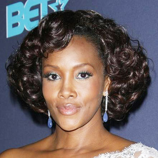 Vivica A. Fox; in 2006 BET Awards - Press Room