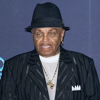 Joe Jackson; in 2006 BET Awards - Press Room