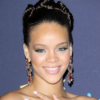 Rihanna in 2006 BET Awards - Press Room