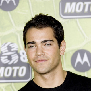 Jesse Metcalfe; in Motorola's 8th Anniversary Party MOTO8 - Arrivals