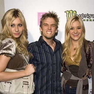 Aly & AJ;Aaron Carter; in Aaron and Angel Carter's Birthday Party