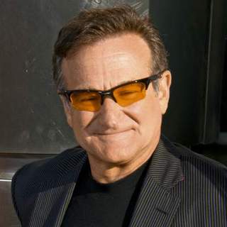 Robin Williams; in "License To Wed" Los Angeles Premiere