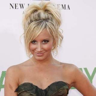 Ashley Tisdale; in Los Angeles Premiere of HAIRSPRAY